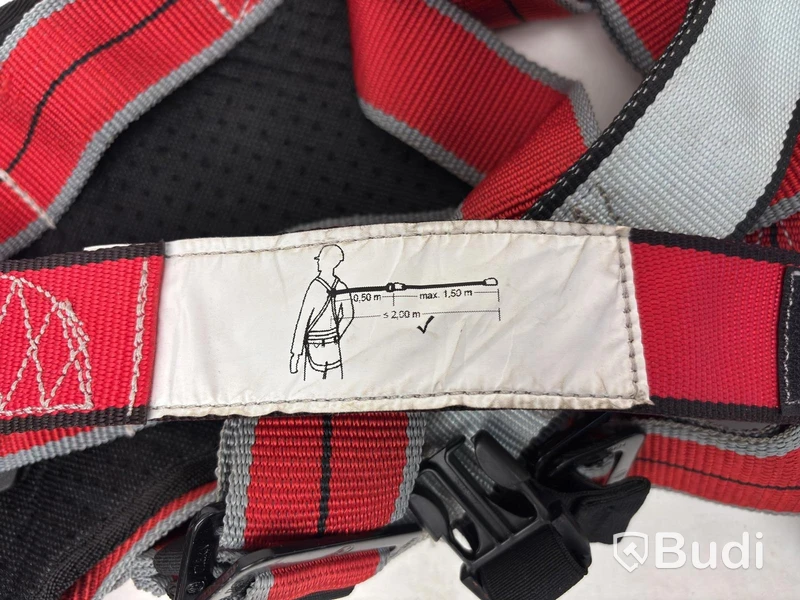 2 safety harnesses, incl. assorted accessories, bags + helmets, Würth