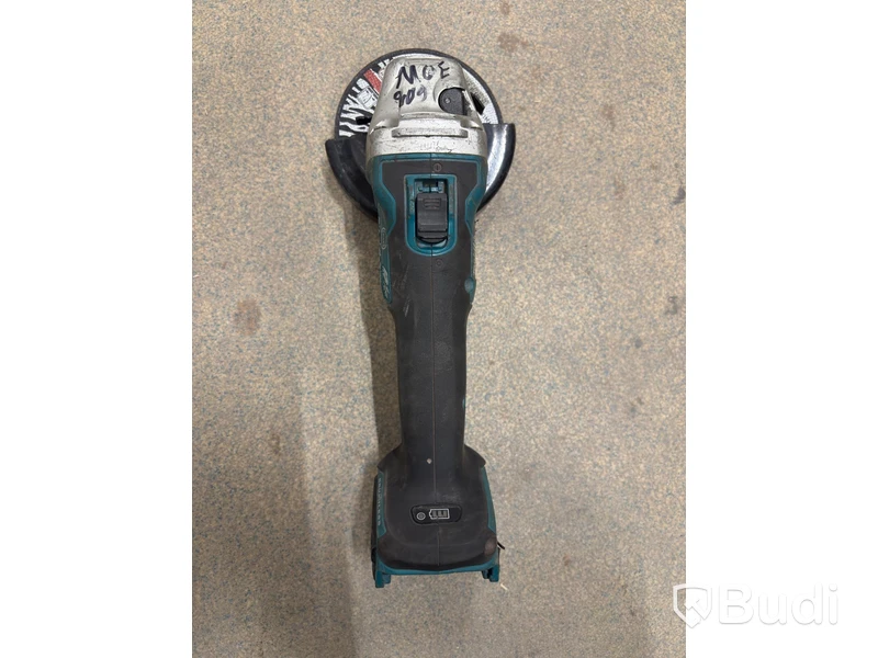 Tool lot, 4 Makita 18V angle grinders