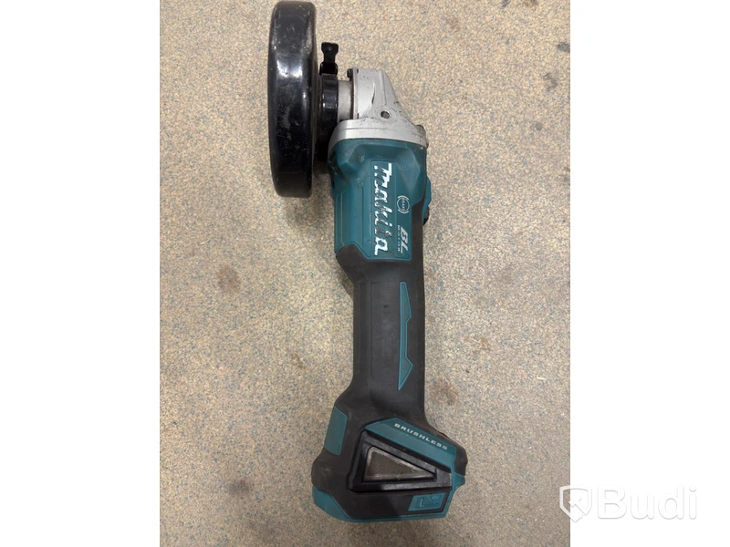 Tool lot, 4 Makita 18V angle grinders