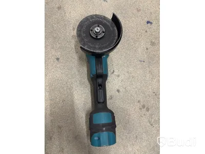 Tool lot, 4 Makita 18V angle grinders