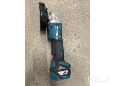 Tool lot, 4 Makita 18V angle grinders