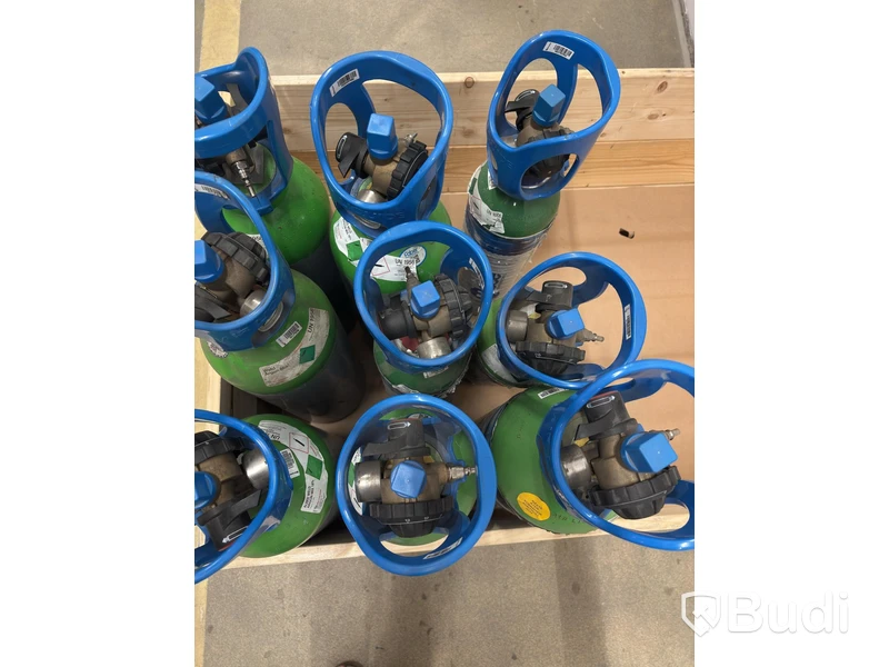 Gas cylinder