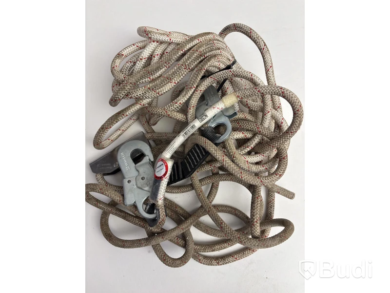 2 safety harnesses, incl. various accessories, backpacks + helmets, Würth