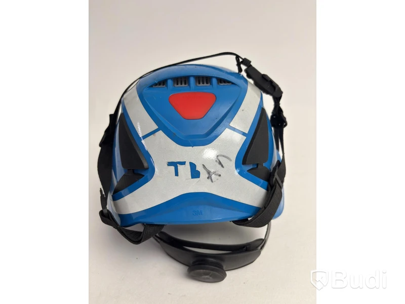 2 safety harnesses, incl. various accessories, backpacks + helmets, Würth