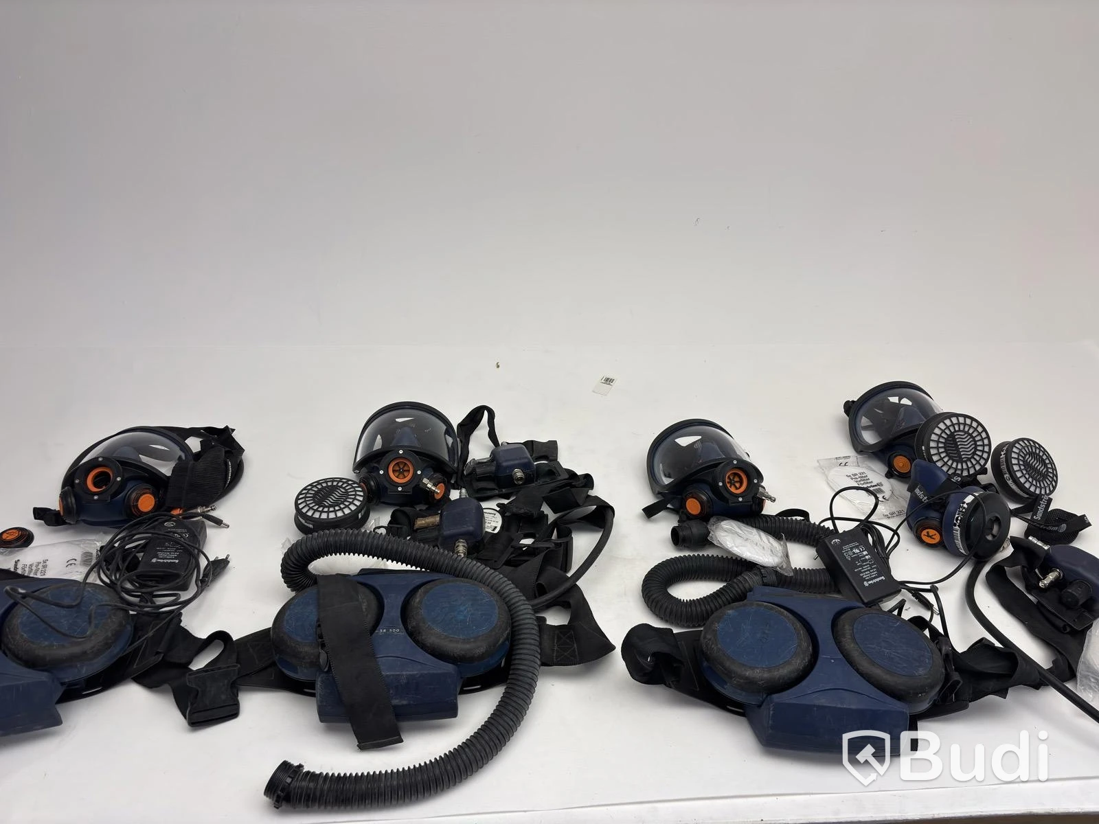 Lot of Sundström Respirators
