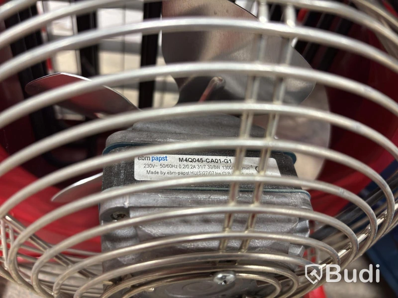 4 fan heaters