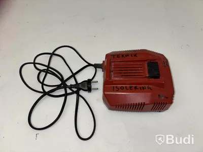 Hilti SD 5000-A22 cordless screwdriver, with batteries and charger