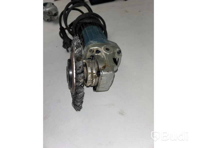 Makita Angle Grinder and Pruning Shears