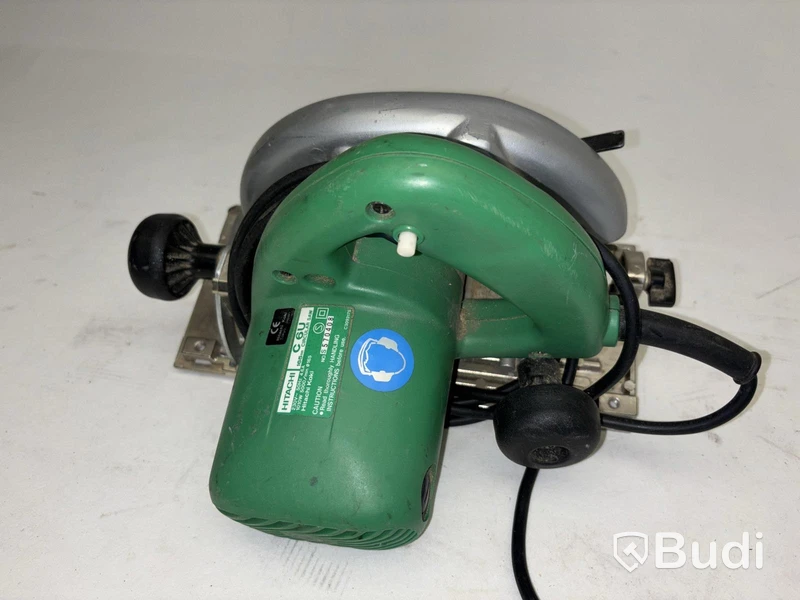 Hitach circular saw and sheet metal nibbler