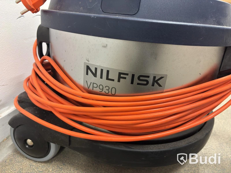 Nilfisk VP930 HEPA Vacuum Cleaner