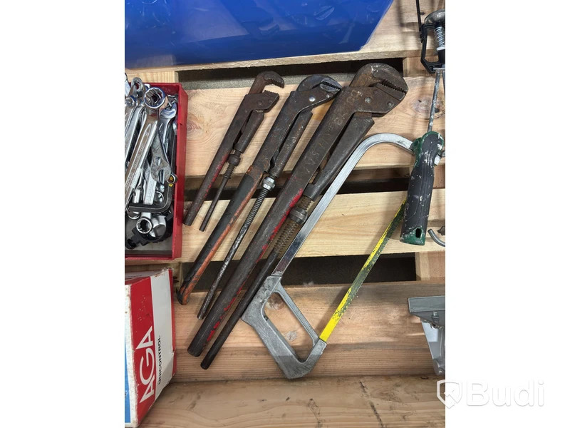 Lot of assorted tools and equipment