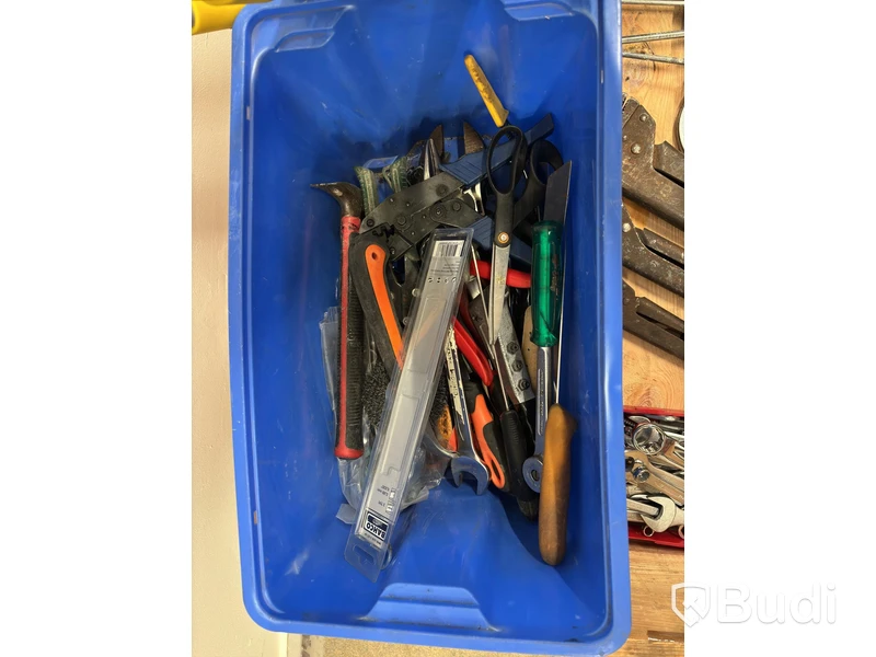 Lot of assorted tools and equipment
