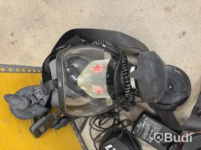 Sundström respiratory protection incl. various accessories