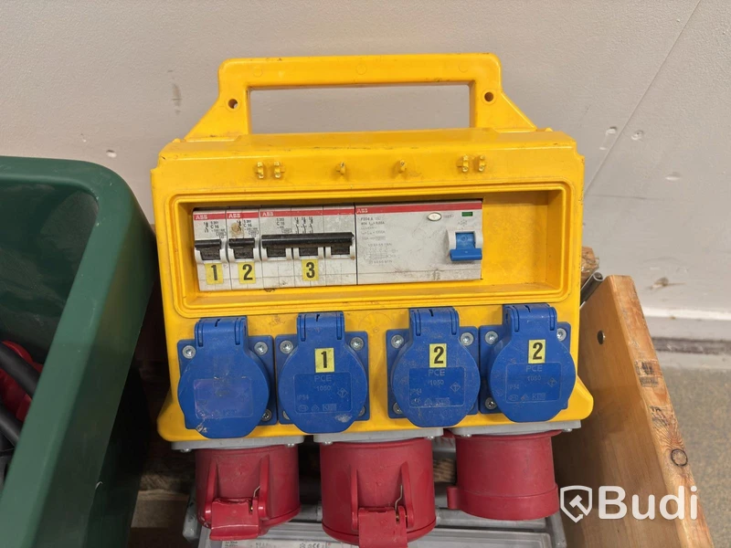 Lot of assorted electrical cables, cable reels and distribution units