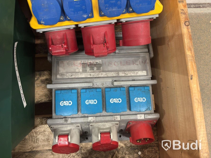 Lot of assorted electrical cables, cable reels and distribution units
