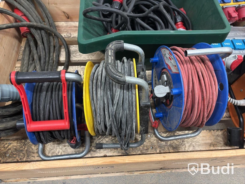 Lot of assorted electrical cables, cable reels and distribution units