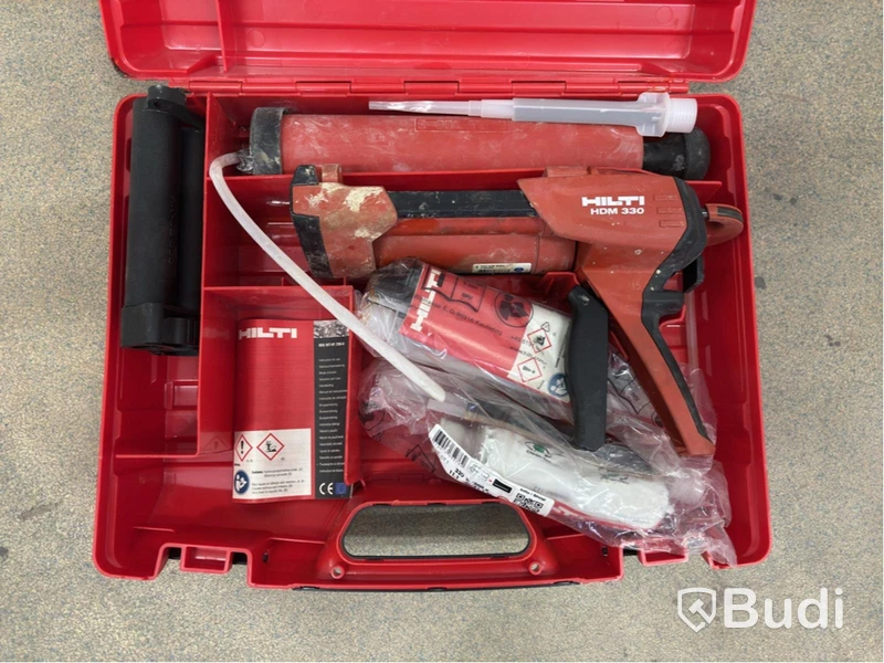Lot of assorted tools