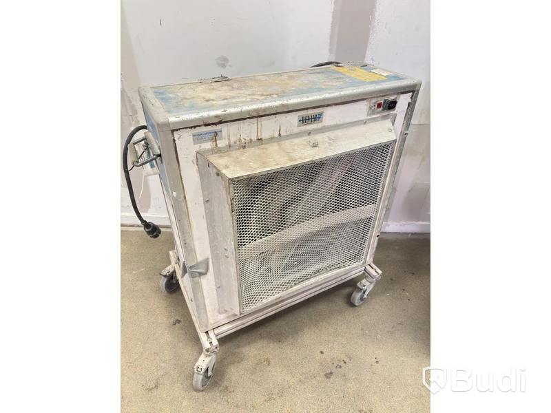 Renair air purifier and HTC vacuum cleaner