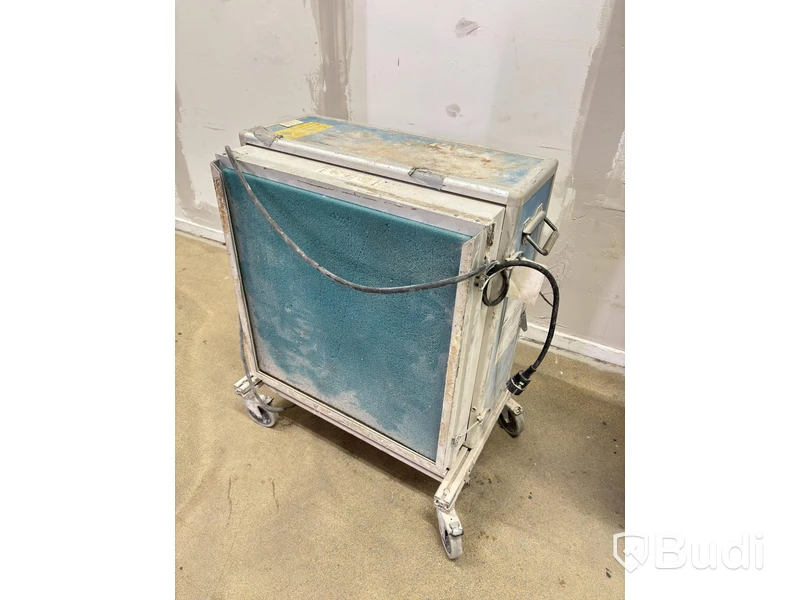 Renair air purifier and HTC vacuum cleaner