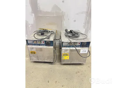 2 Dustcontrol DC Air Cube air purifiers