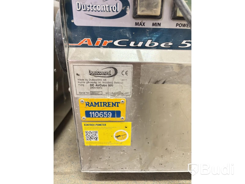 2 Dustcontrol DC Air Cube air purifiers