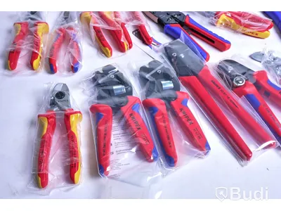 Diverse tänger och verktyg  - KNIPEX