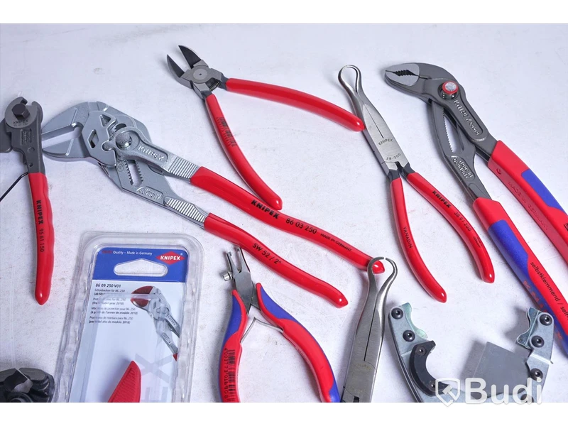 Parti med tänger - KNIPEX