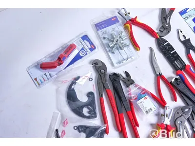 Parti med tänger och verktyg - KNIPEX