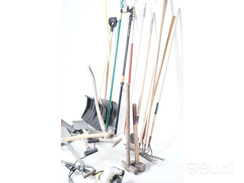 Grästrimmer & trädgårdsverktyg, jordspade, kratta, räfsa, sekatör