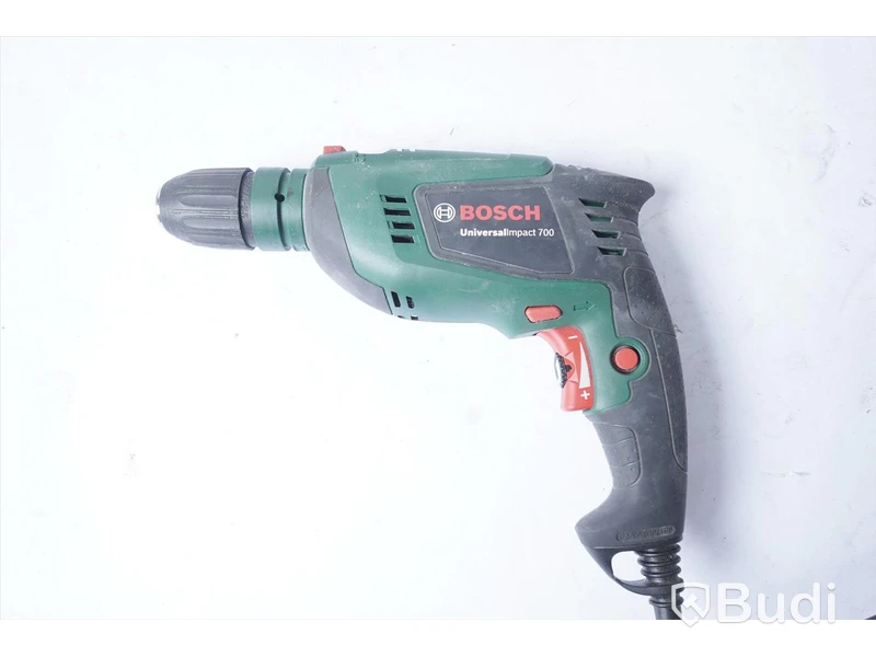 Slagborrmaskin BOSCH universal impact 700, Funktionstestad.