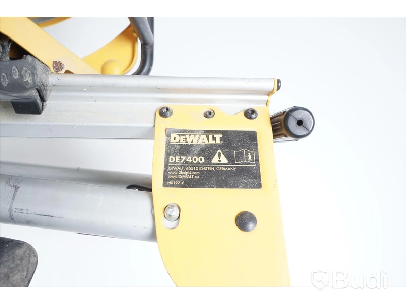 Bordcirkelsåg DeWalt, DW745-QS, inkl. arbetsbord DE7400. Funktionstestad.