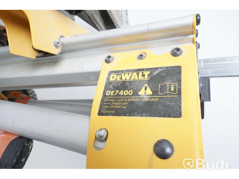 Bordcirkelsåg DeWalt, DWE7485-QS, inkl. arbetsbord DE7400. Funktionstestad.