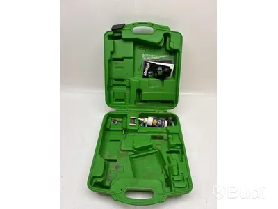 Spikpistol Esseve CRN 15/45, inkl. parti med skruv och spik