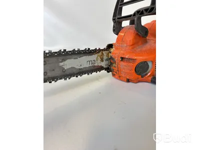 Batteridriven motorsåg och 2 st. kombinationsgrästrimmer