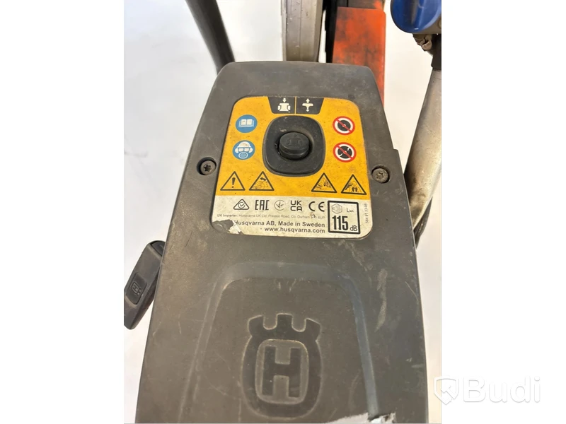 2 st. Motorkap Husqvarna K 970
