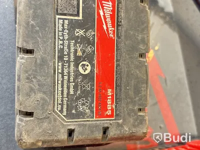 Skruvdragare Milwaukee M18 CBLDD