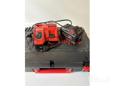 2 st. Mutterdragare Milwaukee med 2 st. batteri ock laddare