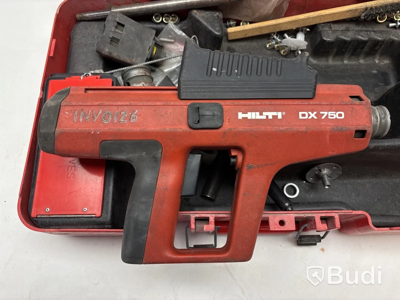 Bultpistol HILTI DX 750