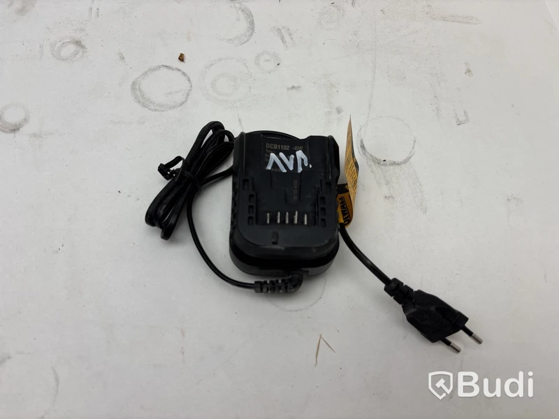 2 st. Spikpistoler Dewalt, DCN692