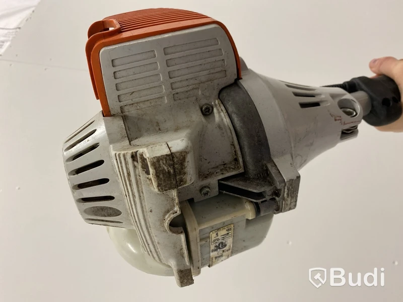 Kombimaskin Stihl KM130R inkl. sopvals