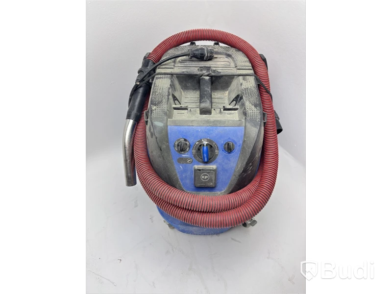 Wet and dry vacuum cleaner, Nilfisk Attix 33-2m IC