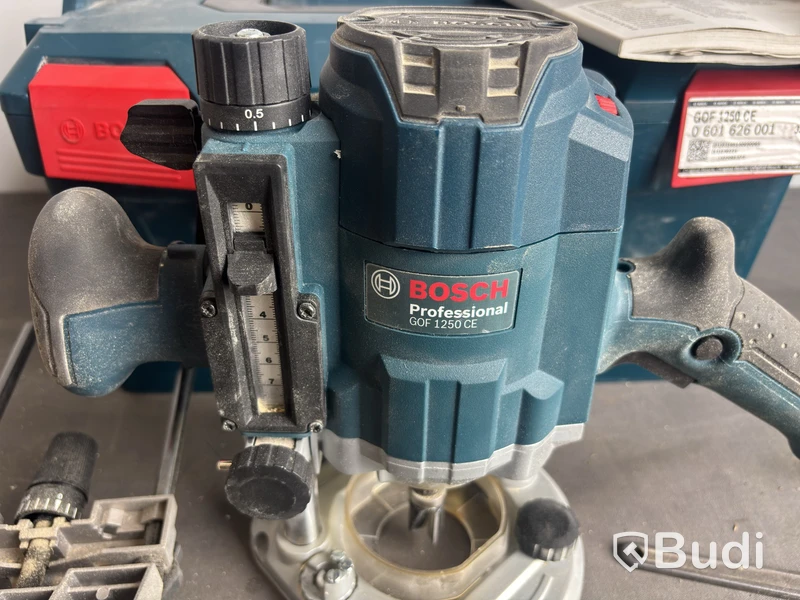 Överfräs Bosch GOF 1250 CE, 1250 W