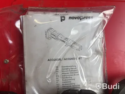 Novopress ACO203XL press tool, with battery and charger