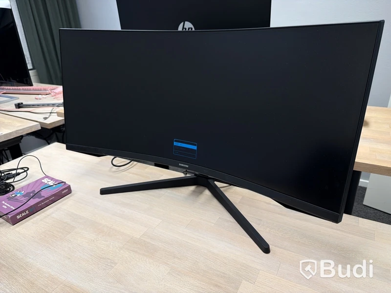 Samsung 34-tums datorskärm curved