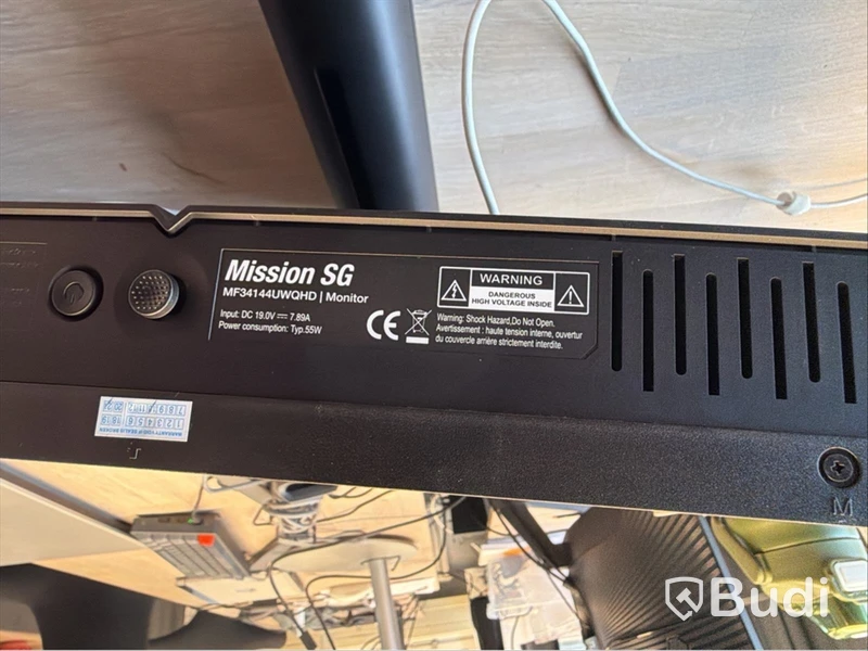 Mission SG 34-tums datorskärm.