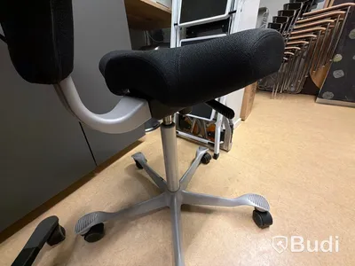 2 st Håg Capisco kontorsstolar