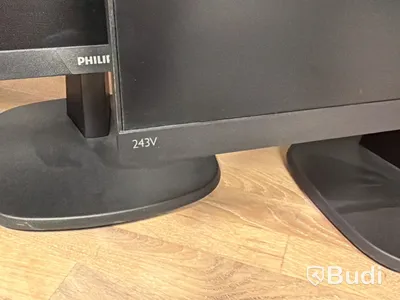 4 st Philips 24-tums datorskärmar
