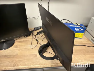 3 st Asus 23-tums datorskärmar