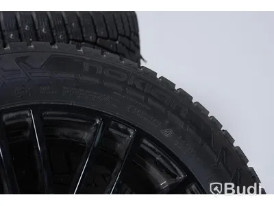 Vinterhjul Passar till Tesla Model X Nokian Hakkapeliitta 7 SUV 255/50R19 107T XL på AEZ fälg