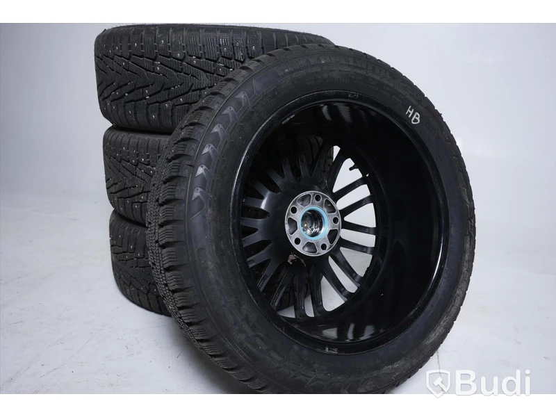 Vinterhjul Passar till Tesla Model X Nokian Hakkapeliitta 7 SUV 255/50R19 107T XL på AEZ fälg